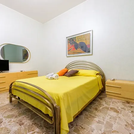 Casa Aurora Pace Del Mela